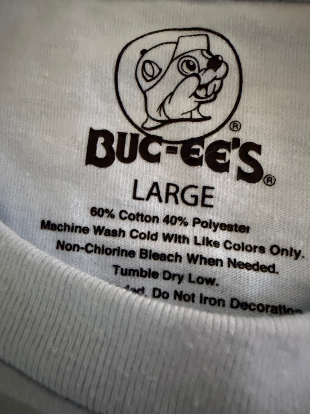 Buc-ee's Women's White Short-Sleeve Graphic Tee - Yellow Accent - Picture 2 of 6